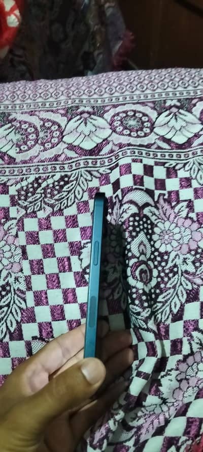 iphone 13 jv
