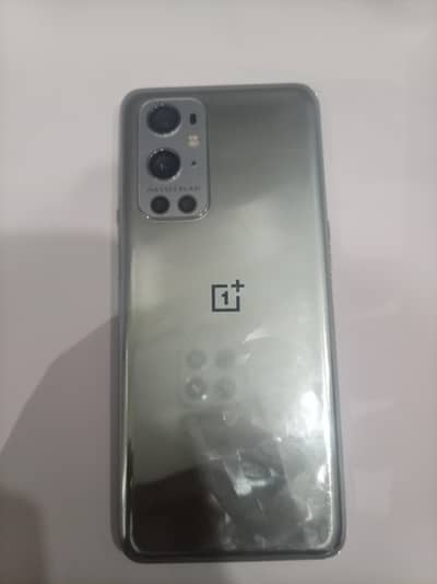One Plus 9 pro 5g 8/256