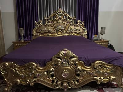 Luxury Full Room set with 2 side tables, dressing table etc