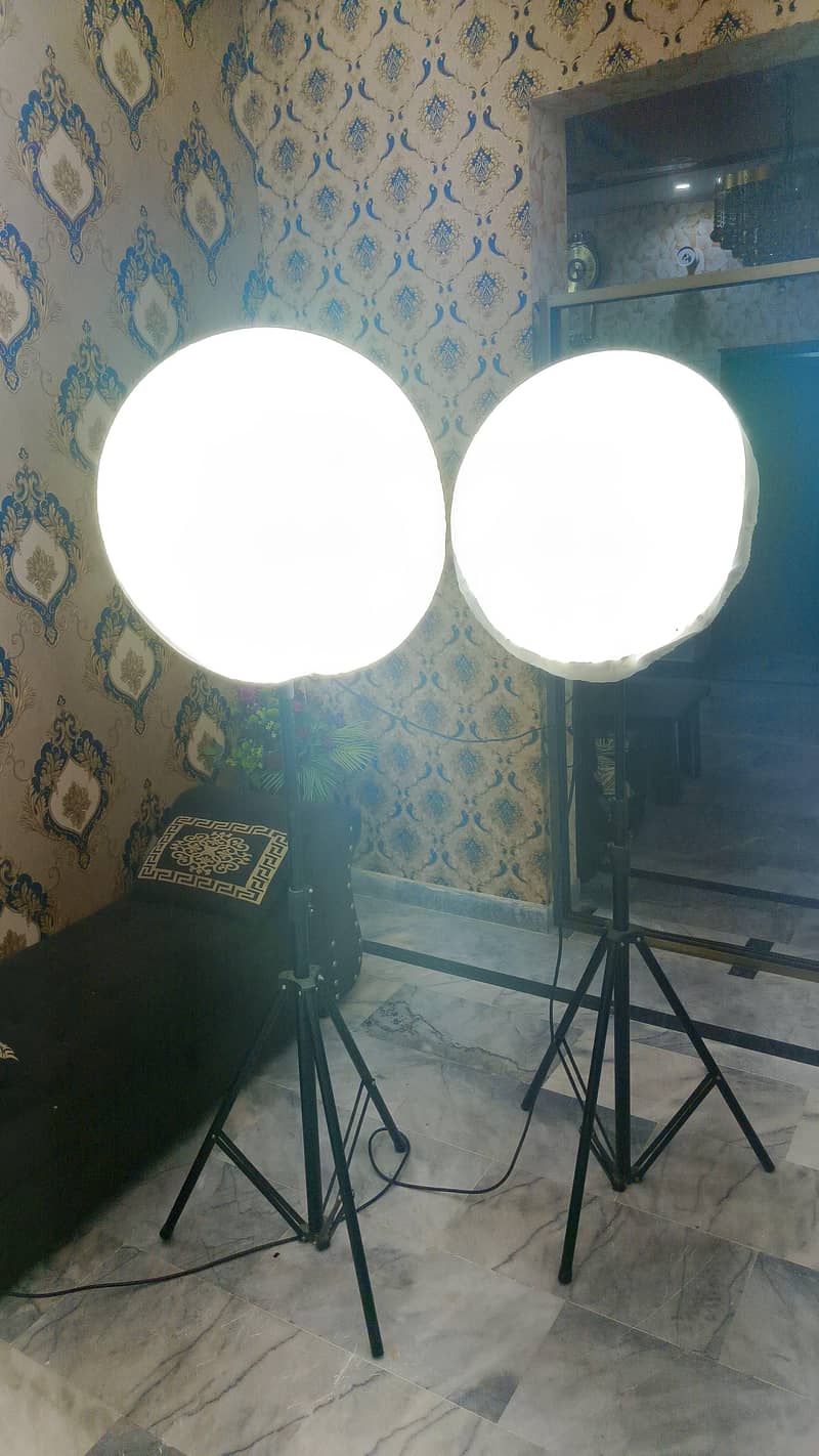 studio lights 1