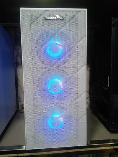 Gaming Thunder PC white casing with RGB lights