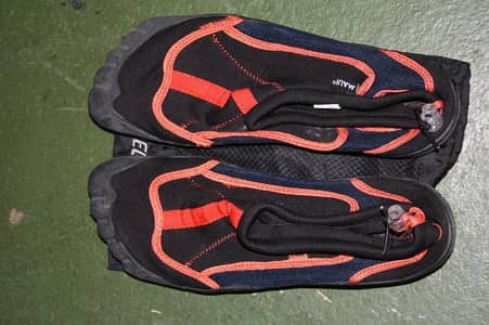 Beach shoes