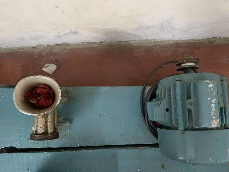 Qeema machine 1
