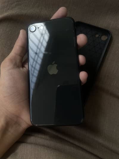Apple iPhone SE