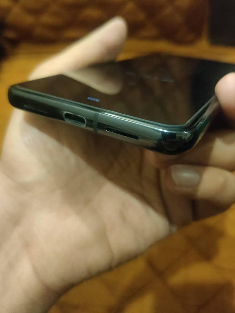 Google Pixel 8 Pro 1