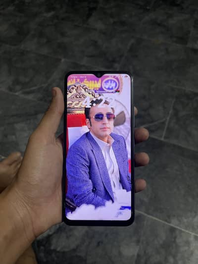 Vivo Y17