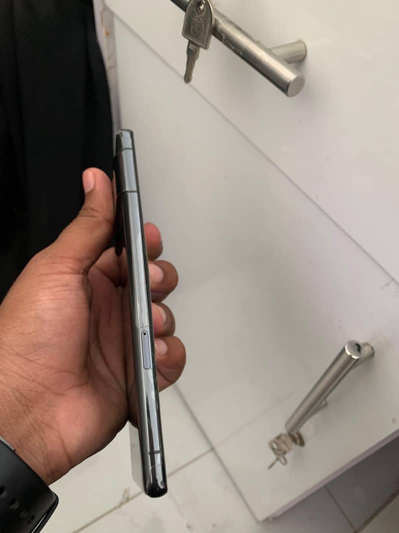 Google Pixel 7 Pro 4