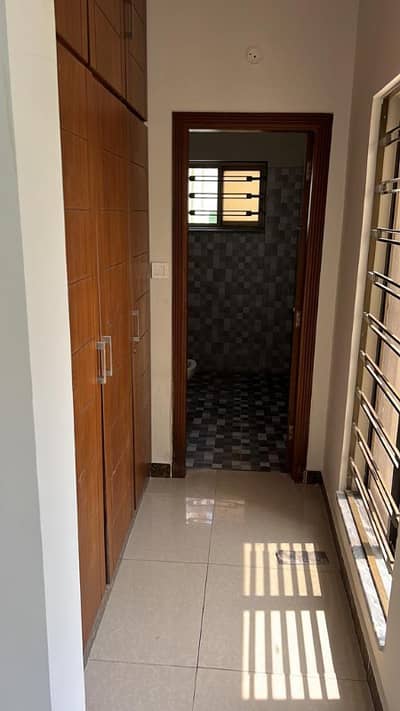 Beautiful Location Sector C-1 10 Marla (35*70) Upper Portion Available for Rent, Ideal Location in C-1 Sector Reasonable Demand