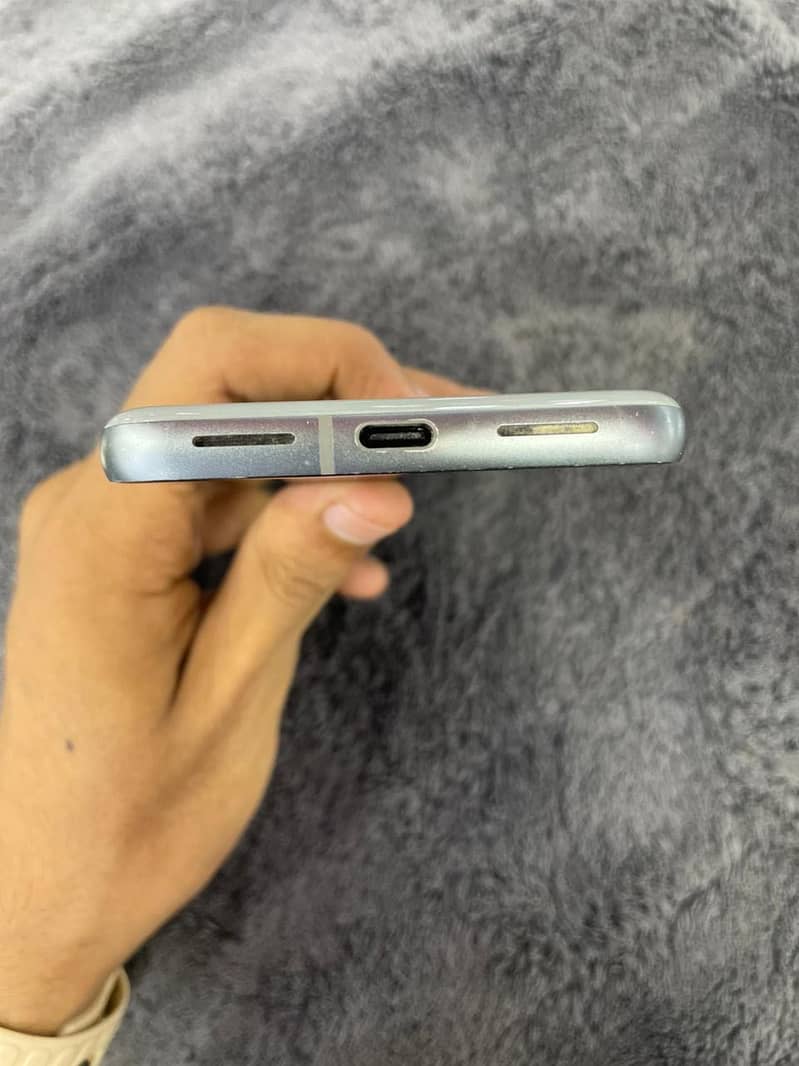 Google Pixel 8 8