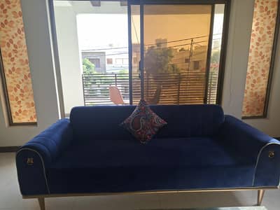 Modern Sofa for Sale – Clean & Cozy