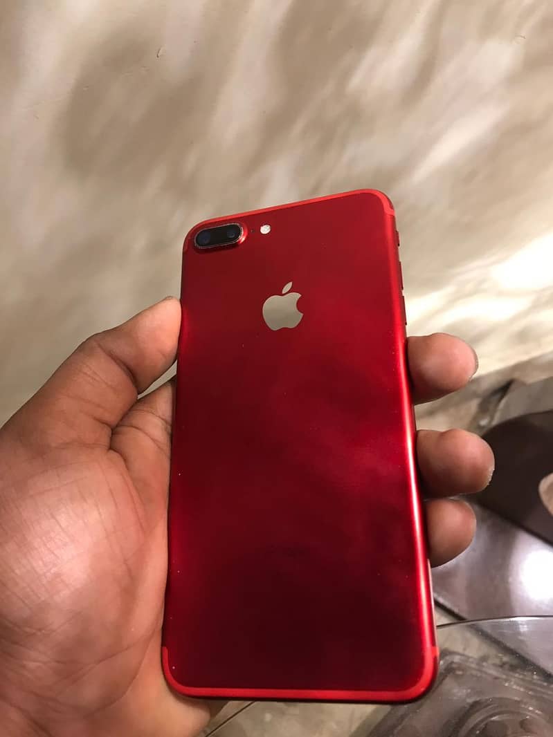 Apple iPhone 7 Plus 3