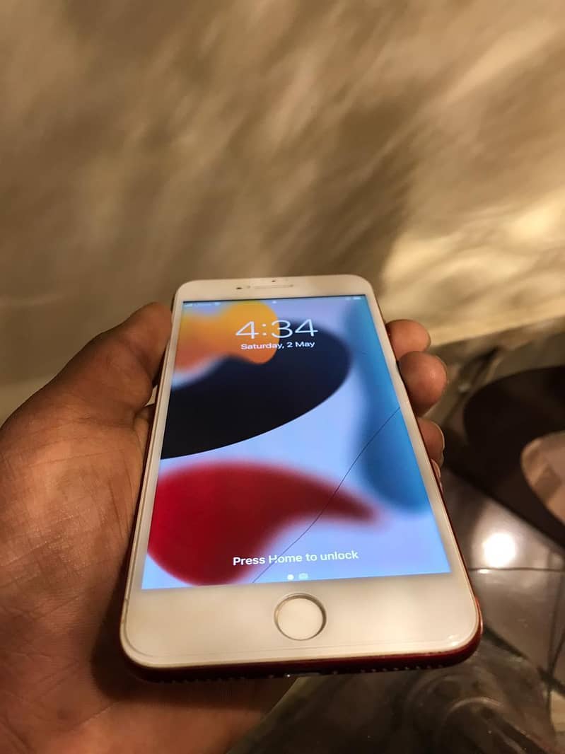 Apple iPhone 7 Plus 8