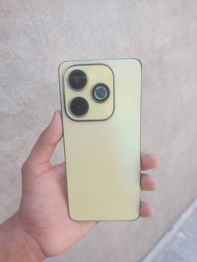 Infinix Hot 40i/8GB RAM 256GB ROM/32MP Camera/All Original