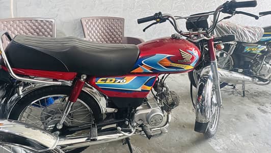 Honda CD-70 25/26 Red 10/10