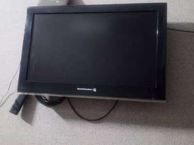 kelvinator LCD 42 inch perfect working condition