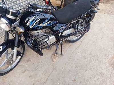 Suzuki GS 150
