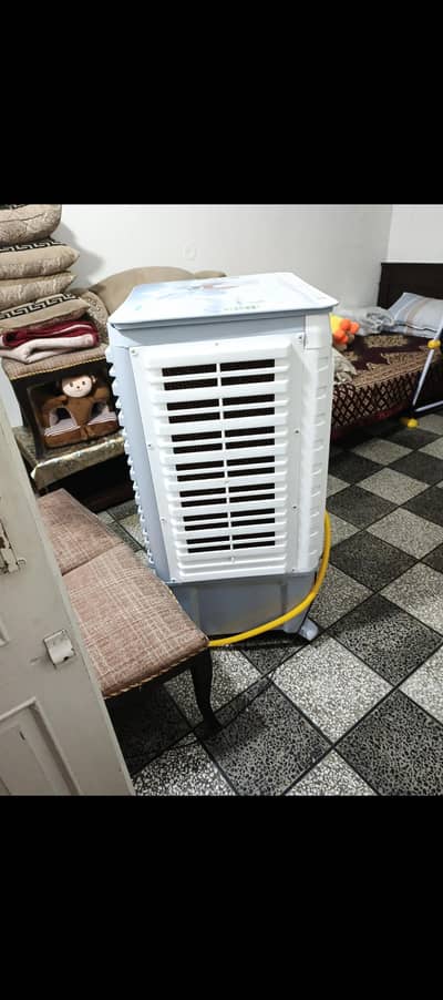 100% brand new super Asia snowfall air conditioner.