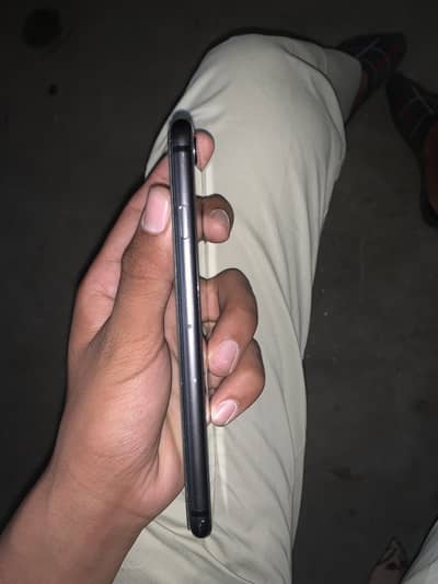 Apple iPhone 8