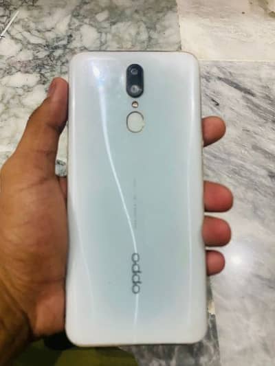 Oppo f11