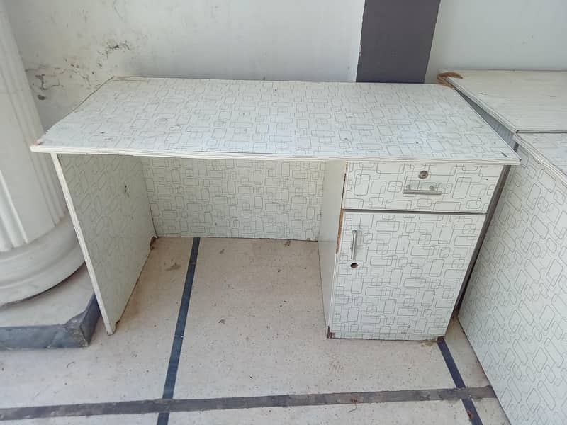 Office Table 3