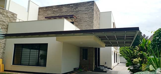 Newly Renovated House For Rent In F-7