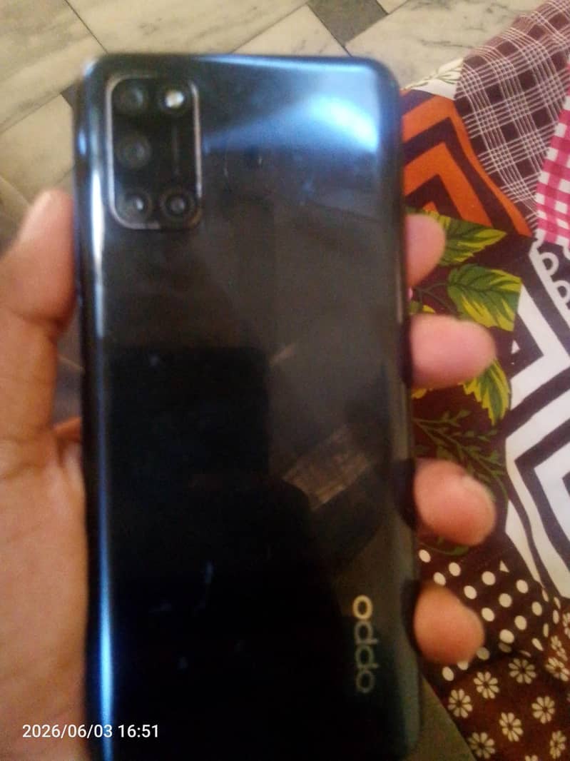 OPPO A52 0
