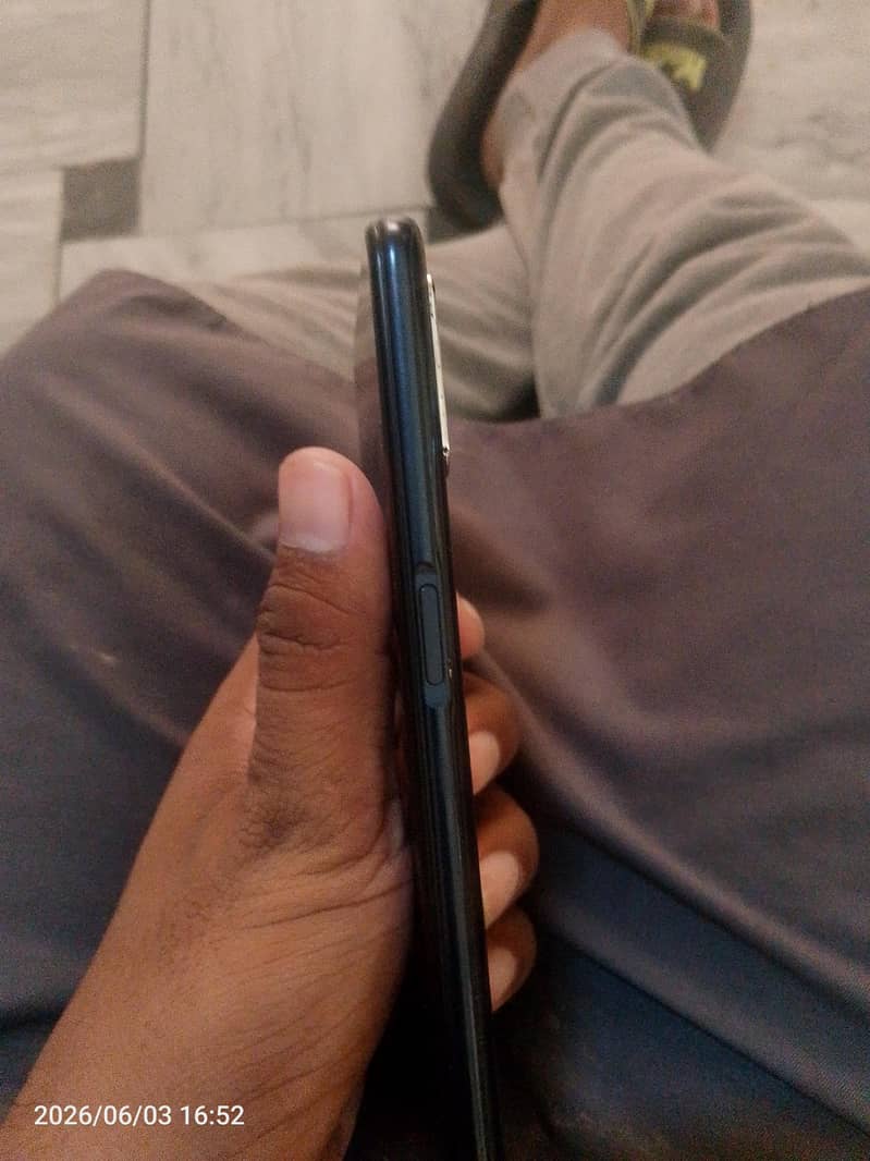 OPPO A52 2