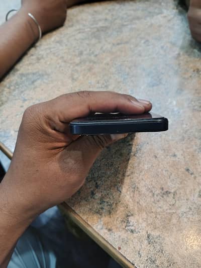 Nubia v60
