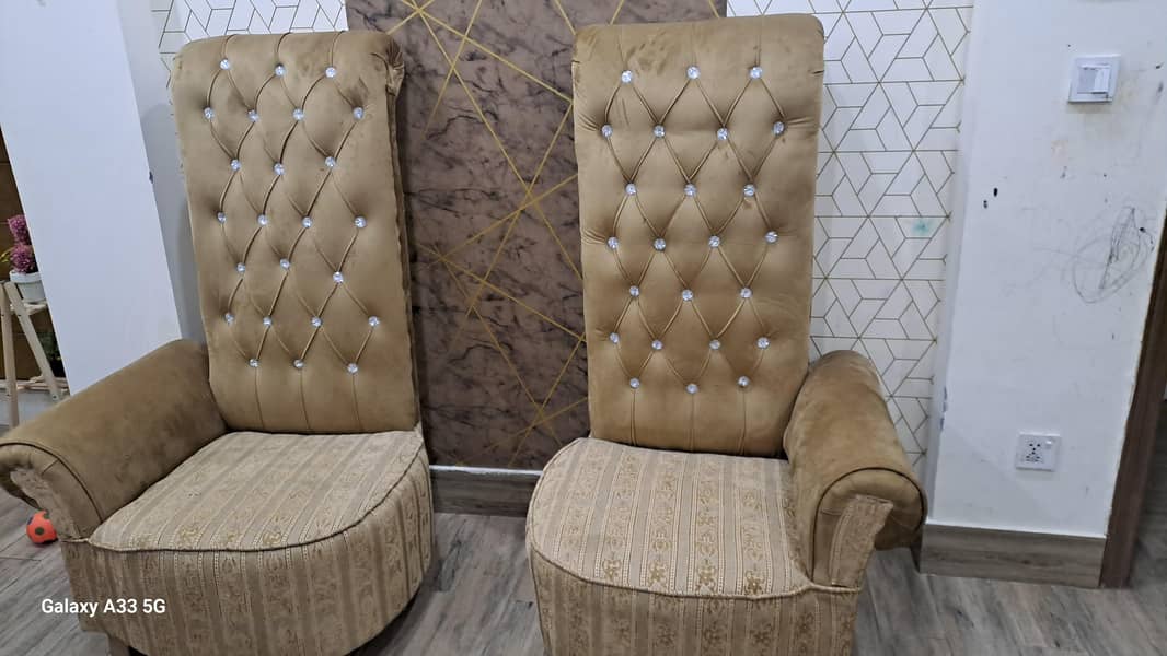 chairs 4