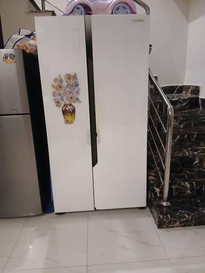 Hisense Double Door Refrigerator Freezer 780L