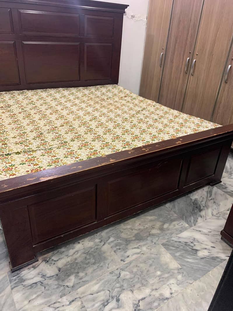 Full Size Bed 1