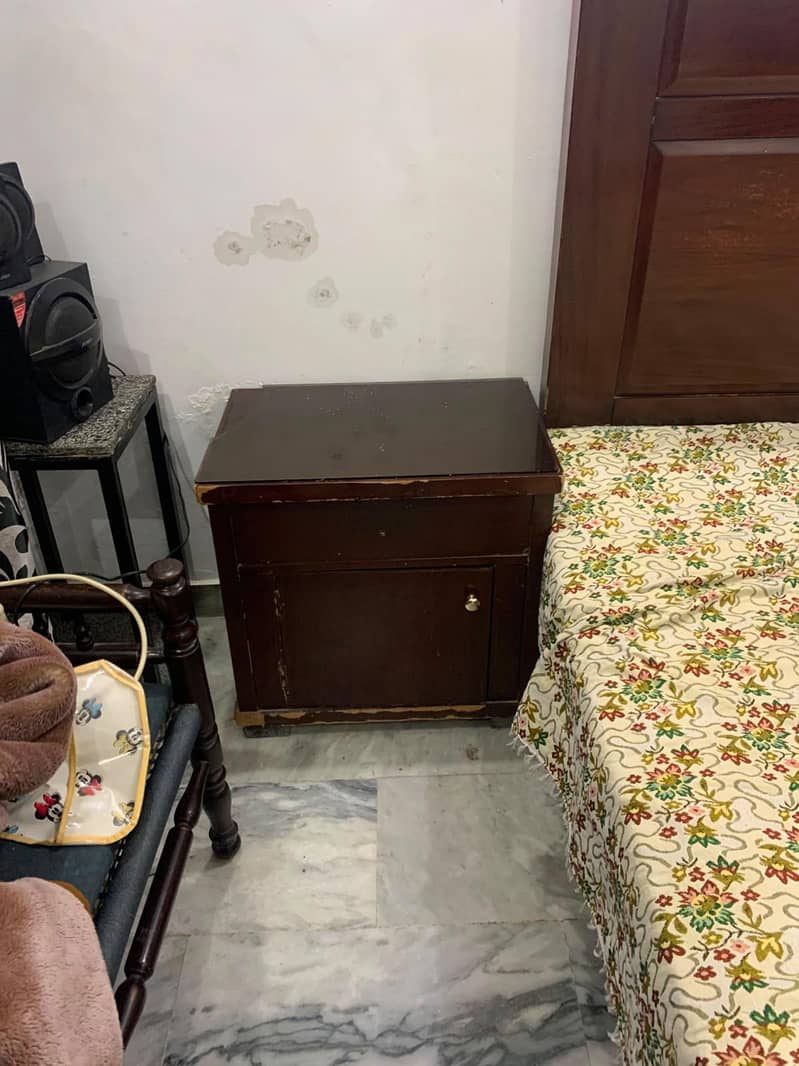 Full Size Bed 3