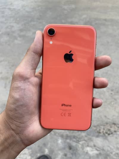 Apple iPhone XR