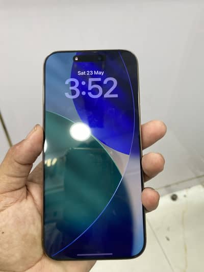 Apple iPhone 16 Pro Max