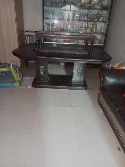 wood table