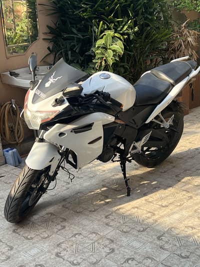 Honda Cbr 250RR SELF START M4 exhaust
