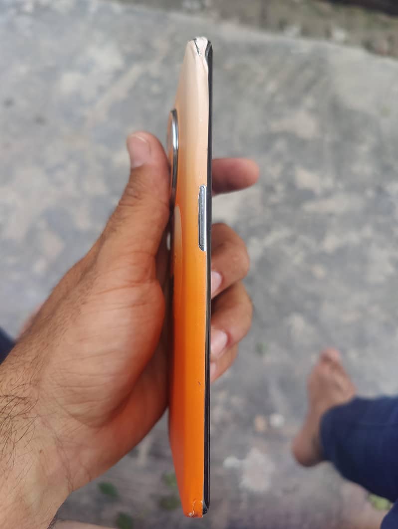 One Plus 11 4