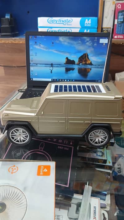 KISONLI B2 10W SOLOR CHARGING FM MODERN CAR WIRELESS