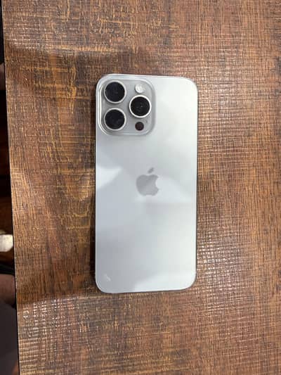 Apple iPhone 15 Pro Max