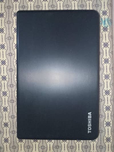 Toshiba laptop for sale / 64/128 ram / i3 4th and 5th generation