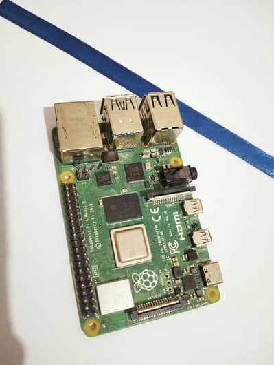Raspberry Pi 4 Model B (1GB) + Arduino Nano & Sensor Project Kit