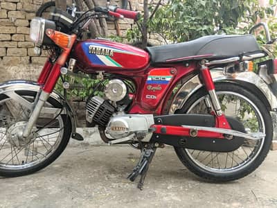 Yamaha YB 100