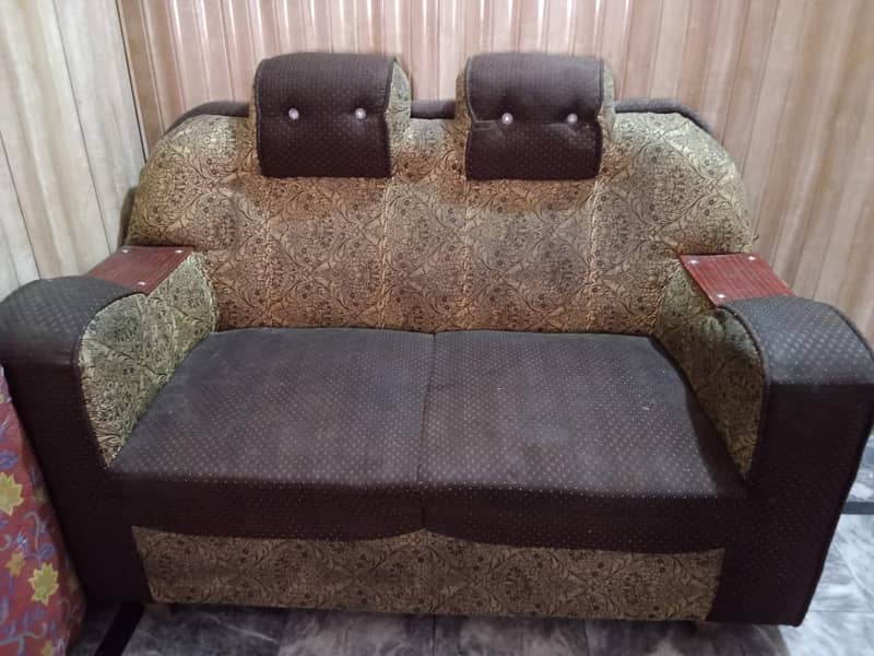 sofa sat 1