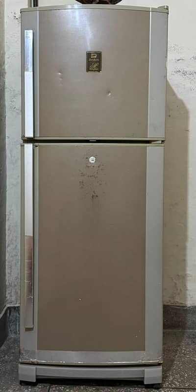 dawlance refrigerator