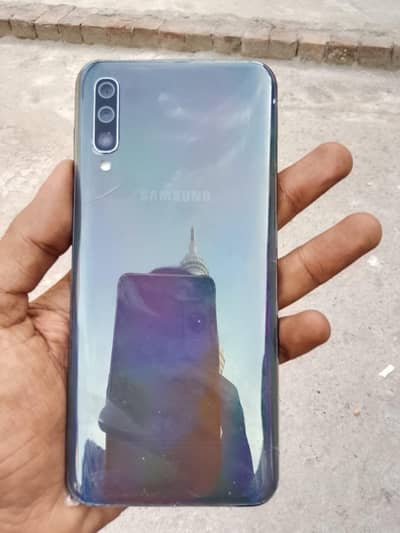 Samsung A50