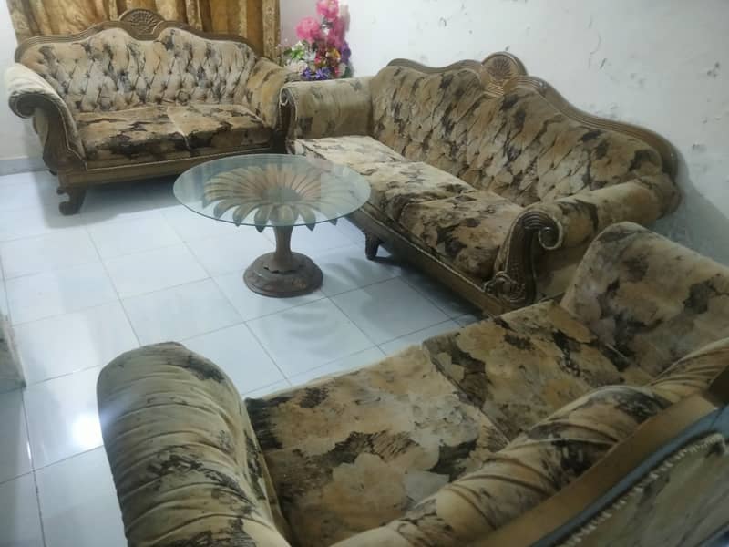 Sofa Set with Table 1