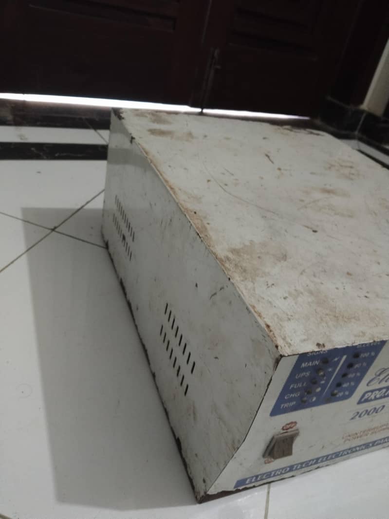 ups 24 volt 1