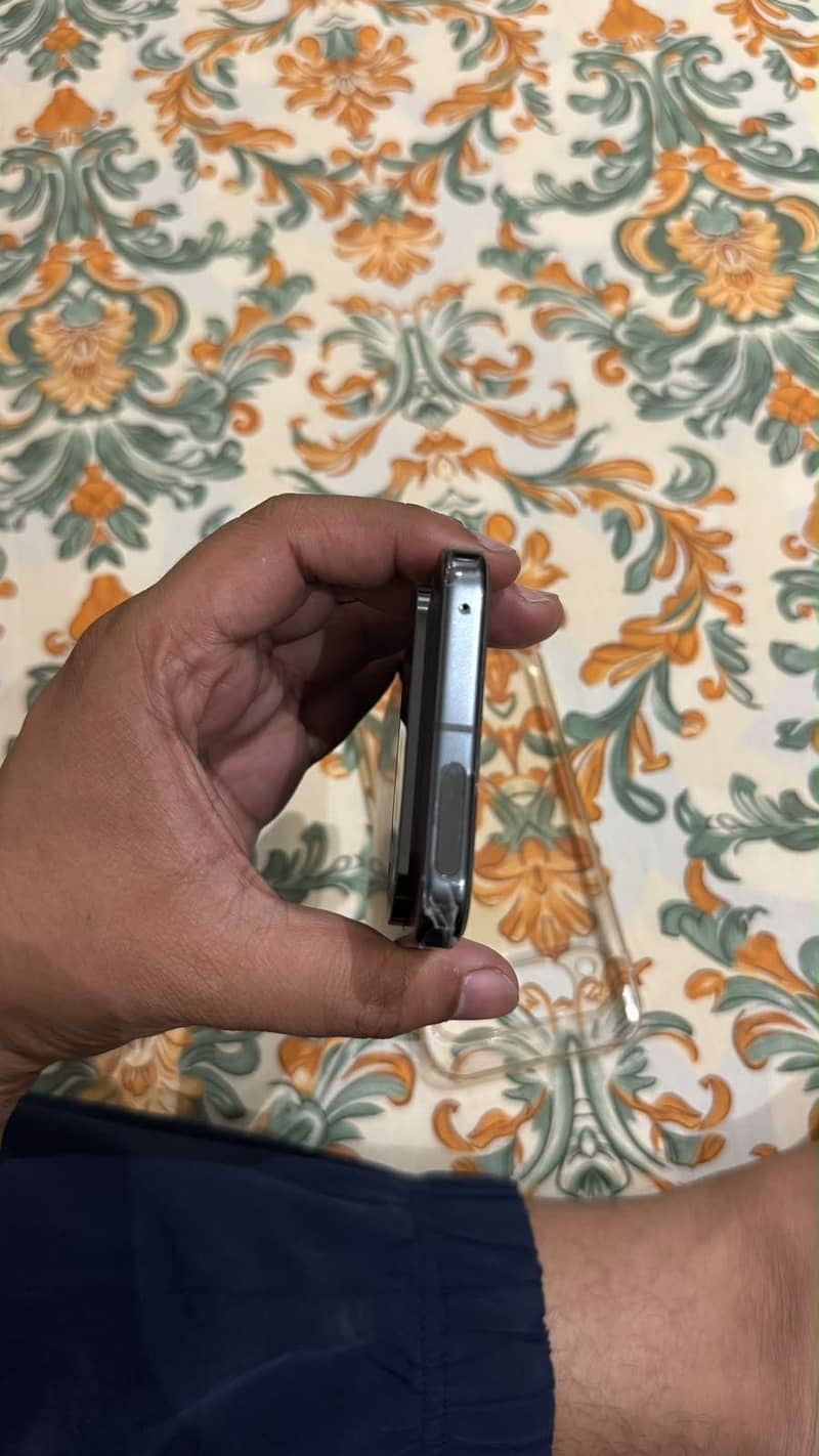Google Pixel 9 Pro 4