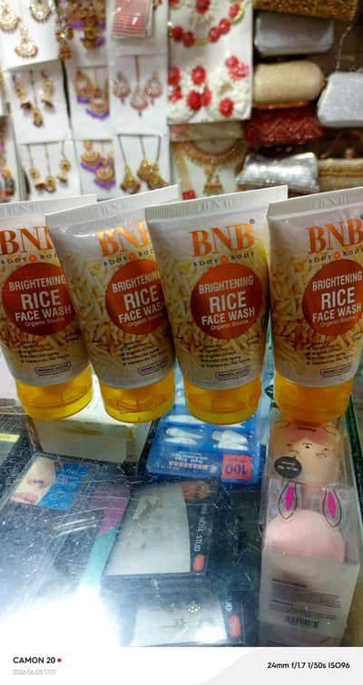 BNB face wash