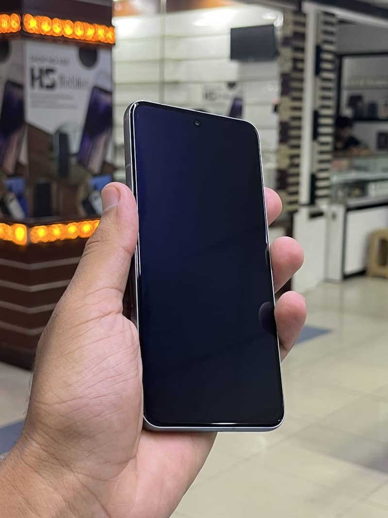 Google Pixel 8 1